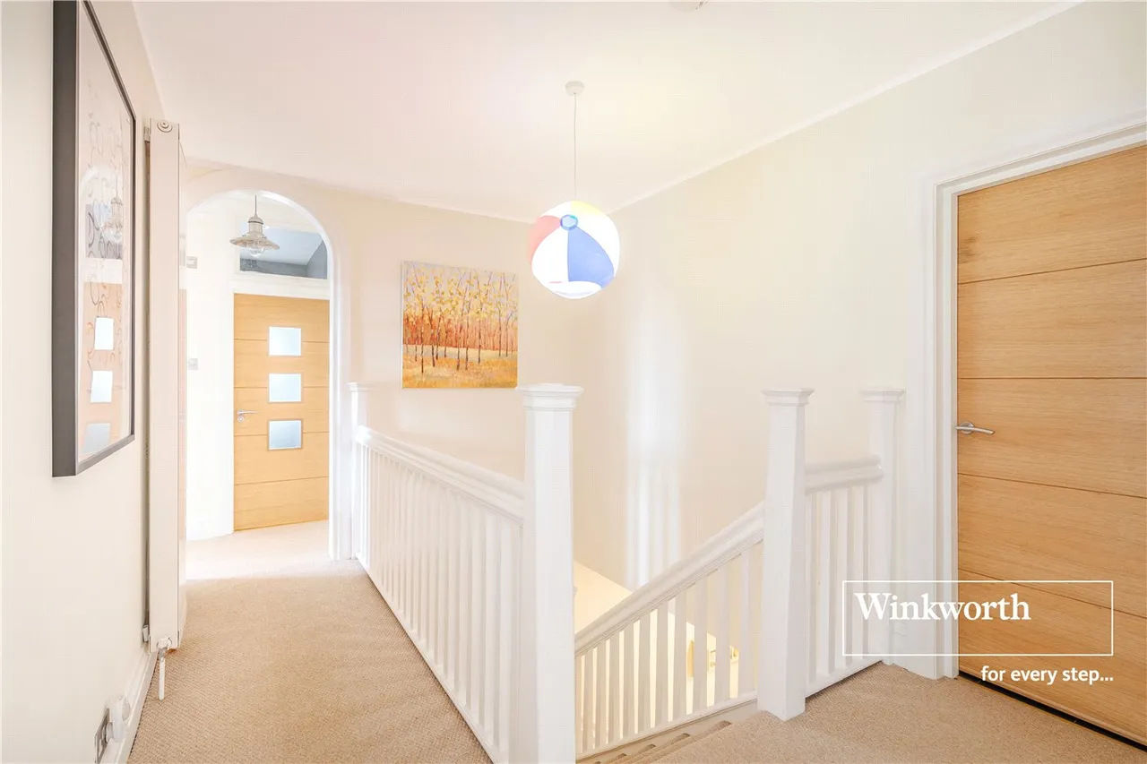 Portman Crescent, Bournemouth, Dorset, BH5, photo 7