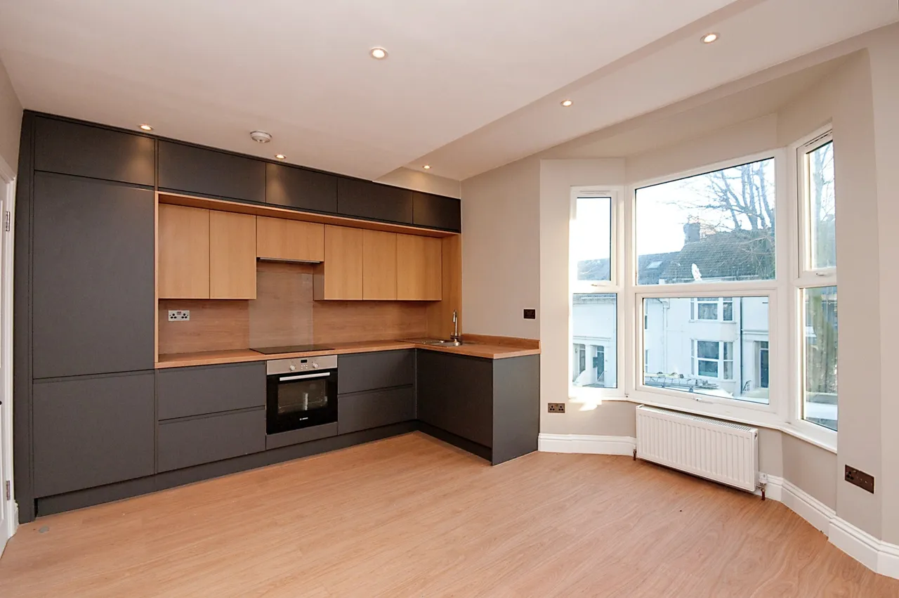 2 bed flat for sale, Franklin Road, Brighton, BN2