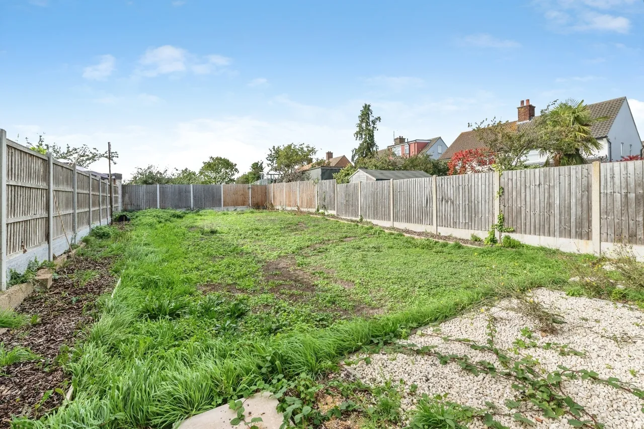 Oxford Avenue, Grays, RM16, photo 19