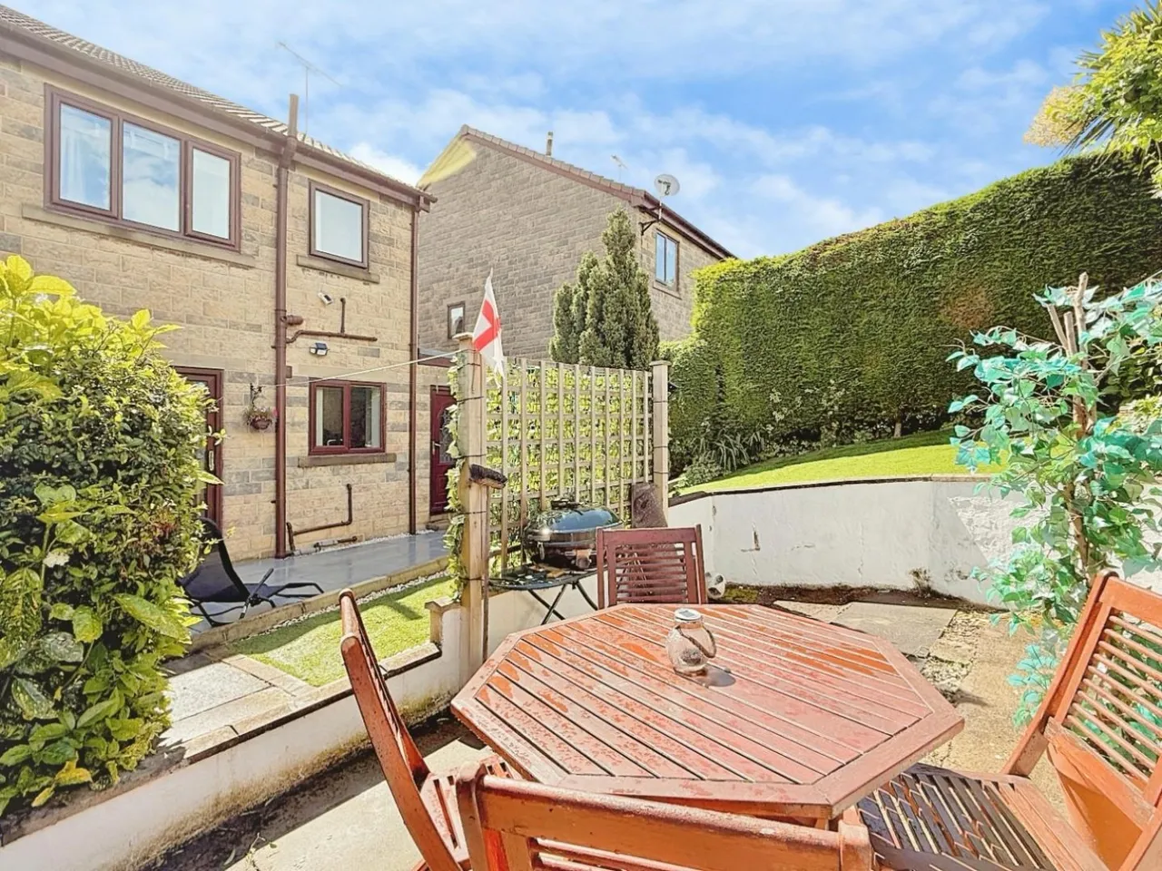 Regency Park Road, Pudsey, LS28, photo 21