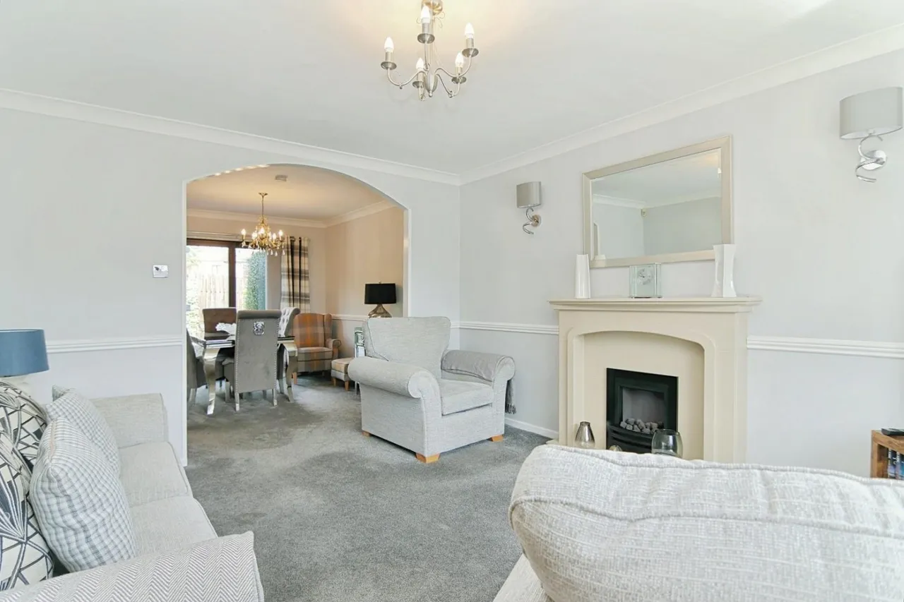 Regency Park Road, Pudsey, LS28, photo 8