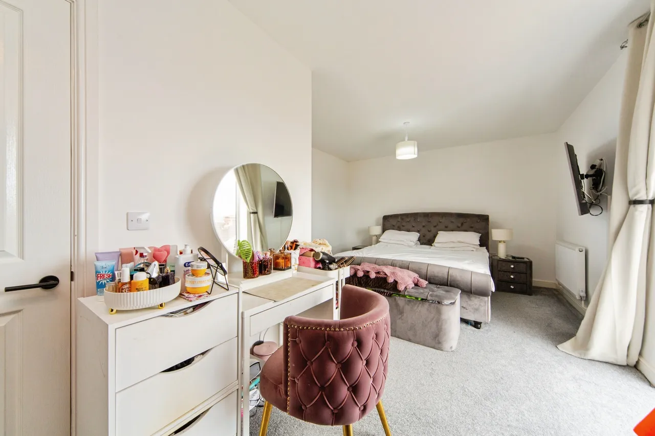 Field Road, Wallasey, CH45, photo 11