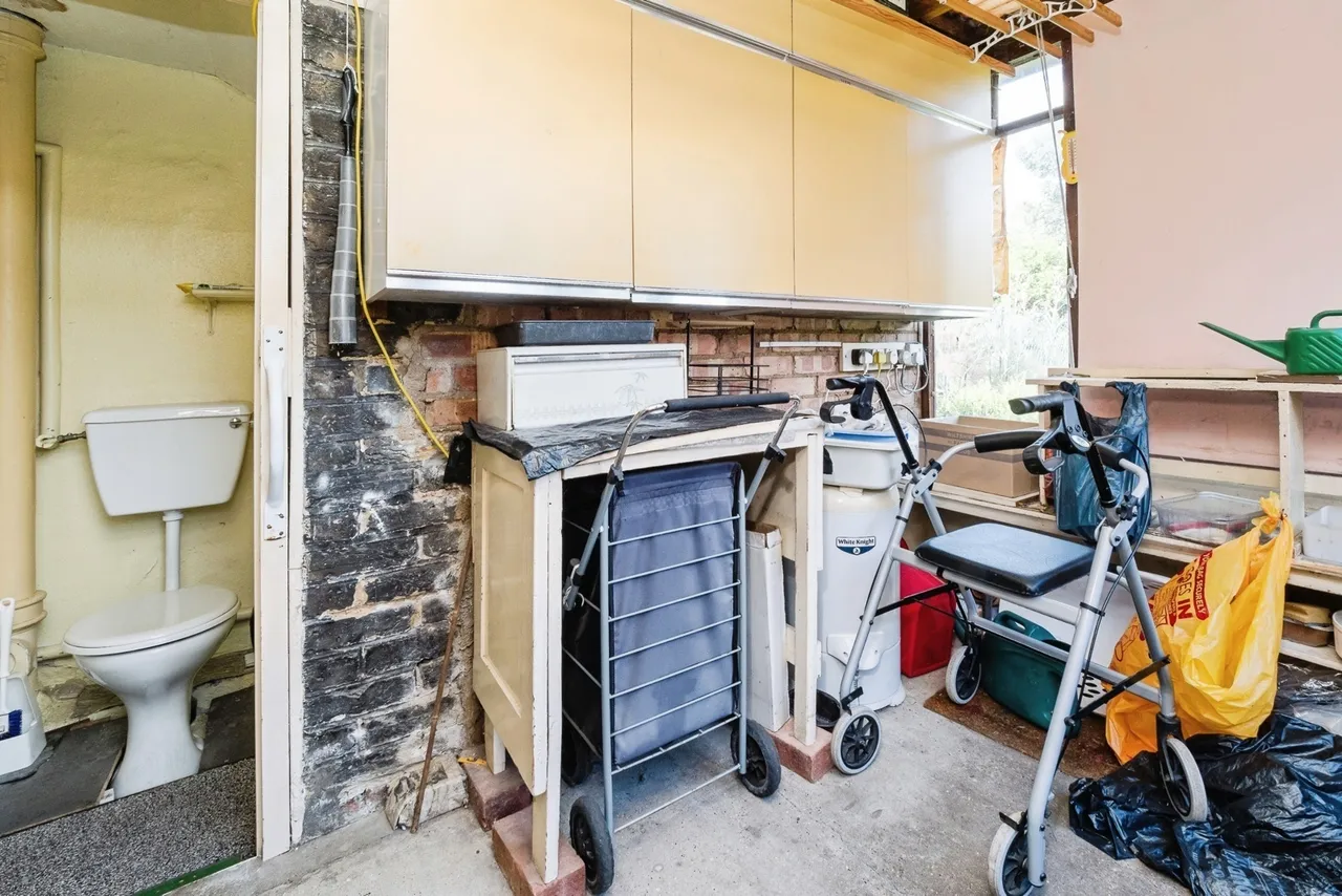 Cranborne Road, Barking, IG11, photo 9