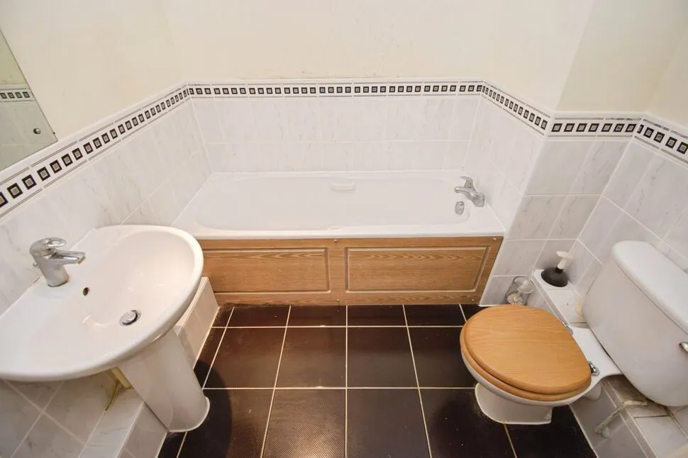 Manor House Drive, Coventry, CV1, photo 9