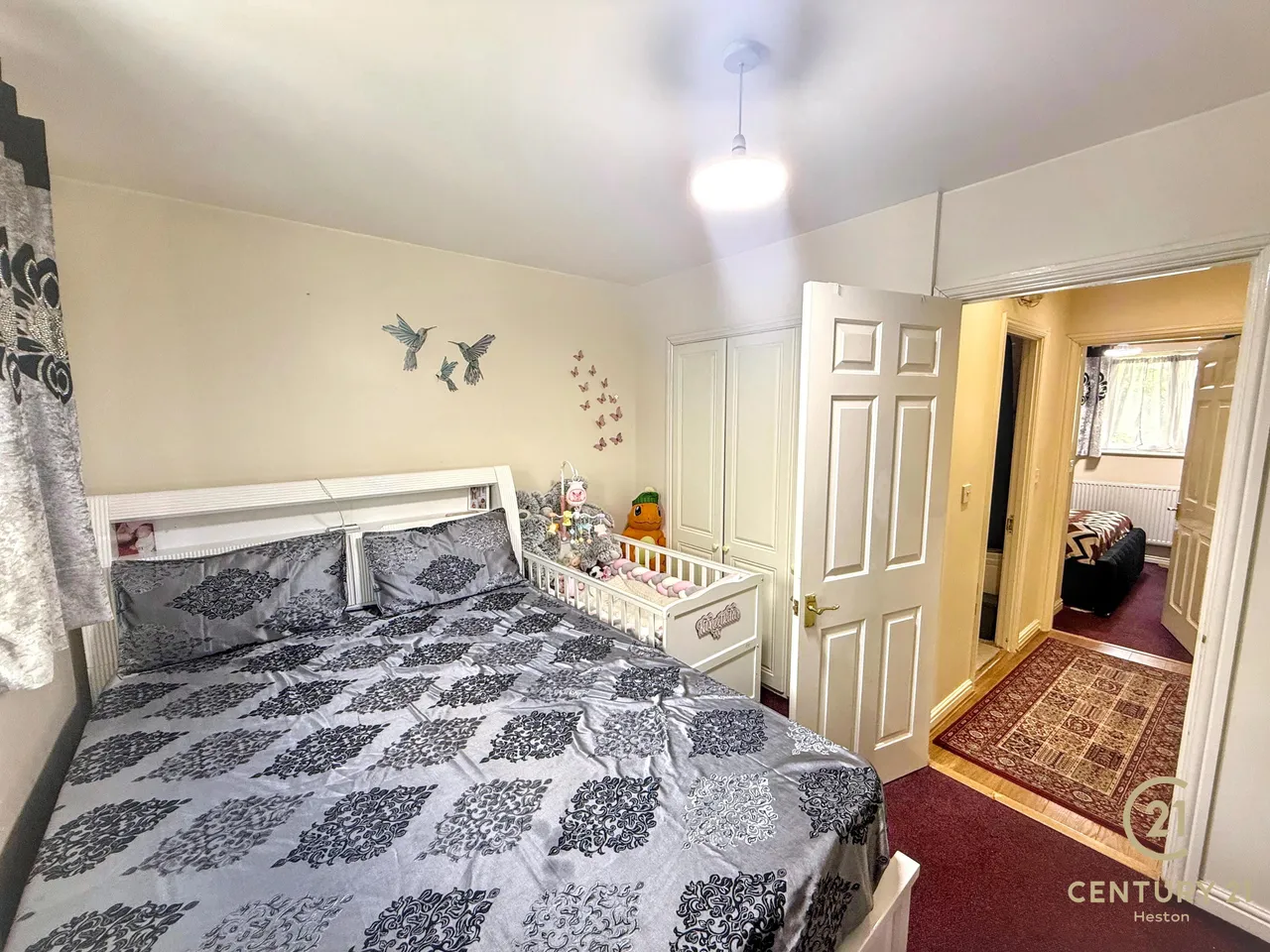 Hubbards Close, Hillingdon, UB8, photo 8