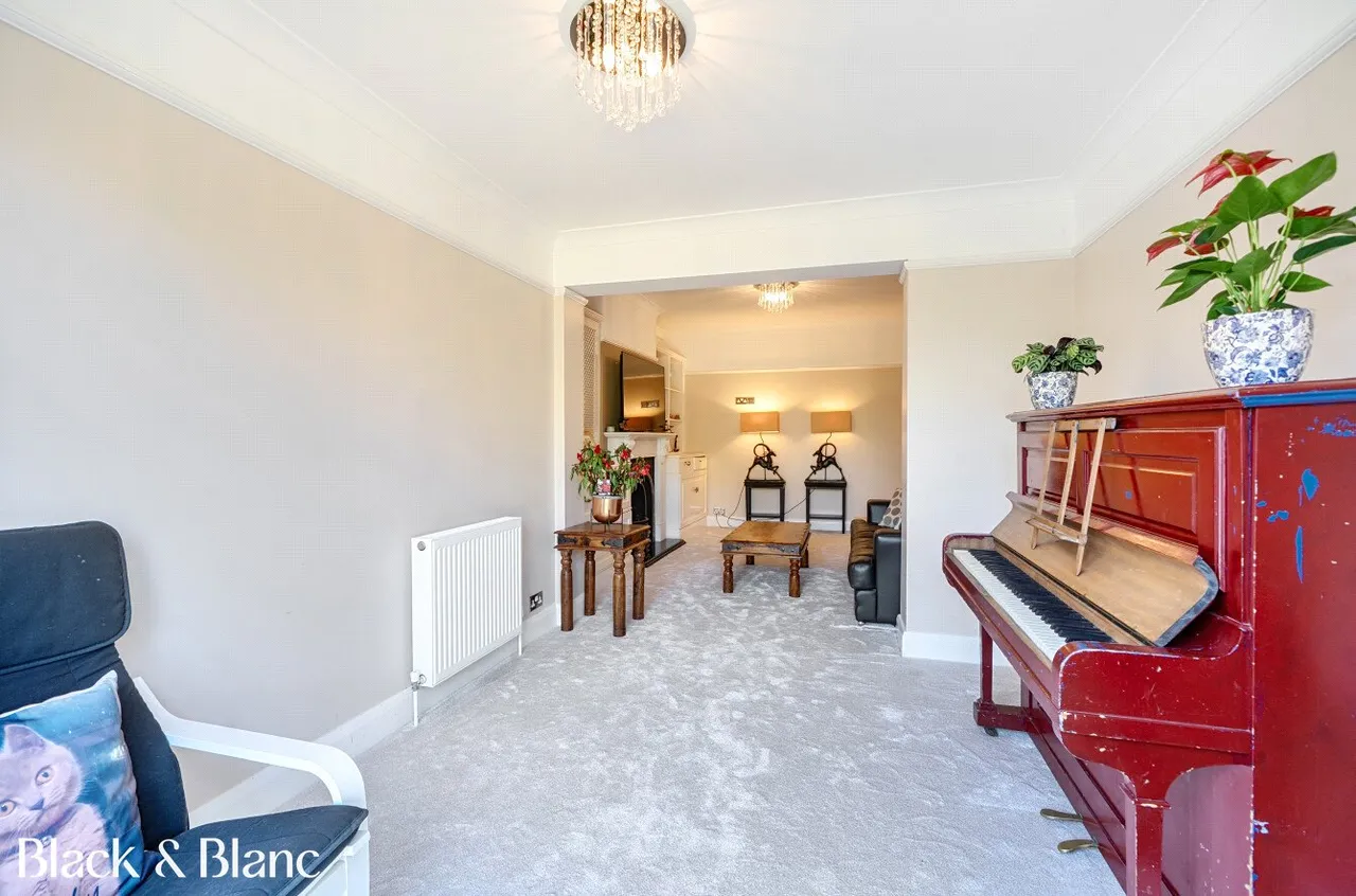 Pickhurst Green, Hayes, Bromley, BR2, photo 6