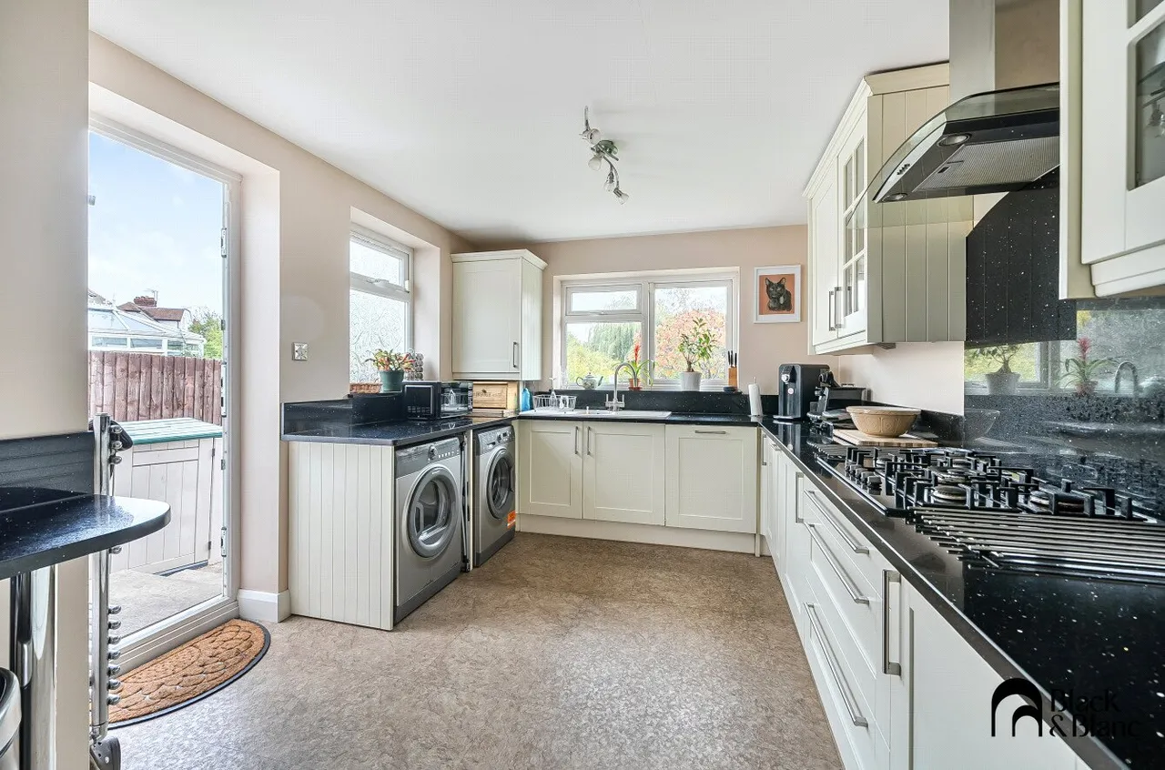 Pickhurst Green, Hayes, Bromley, BR2, photo 9