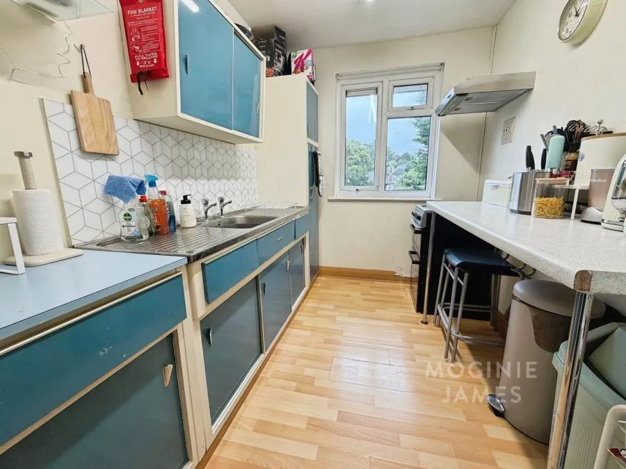 Ty-Gwyn Road, Penylan, CF23, photo 5