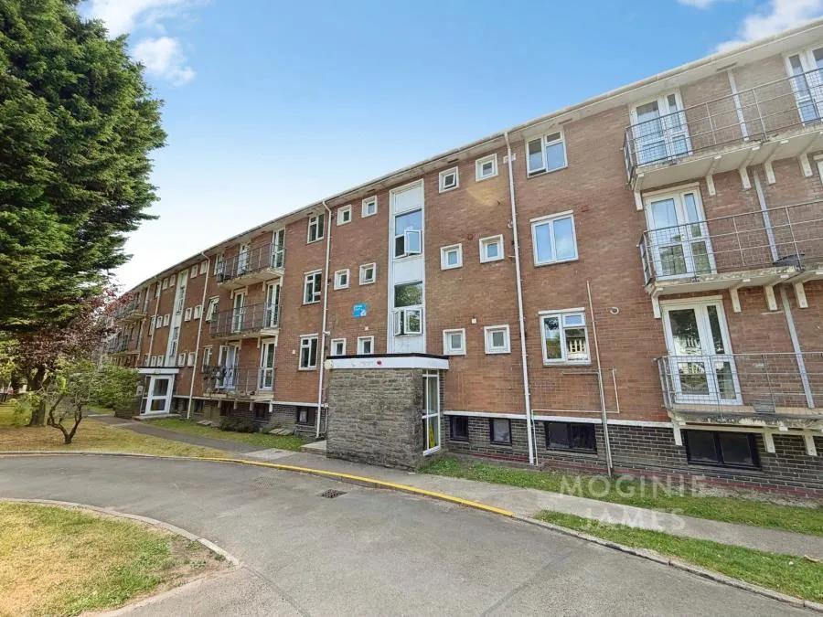 2 bed flat for sale, Ty-Gwyn Road, Penylan, CF23