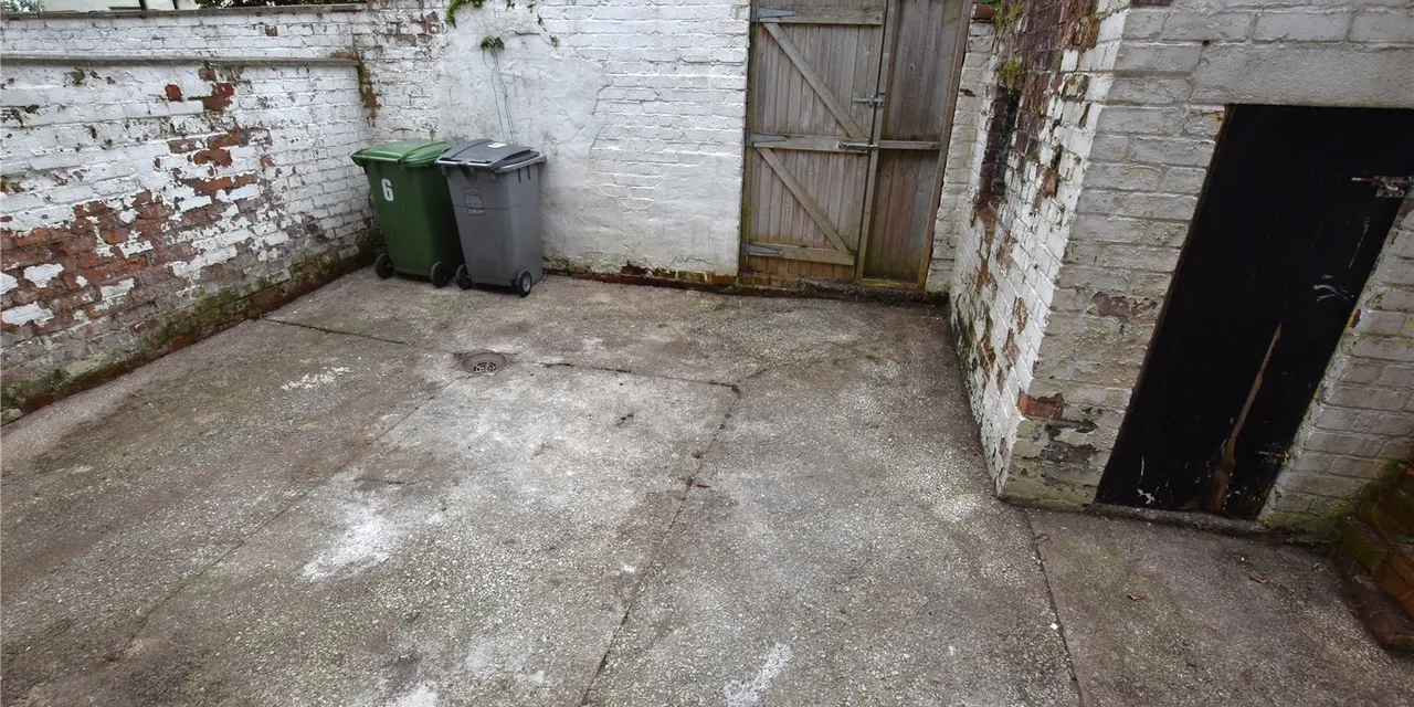 Woburn Road, Wallasey, CH45, photo 9