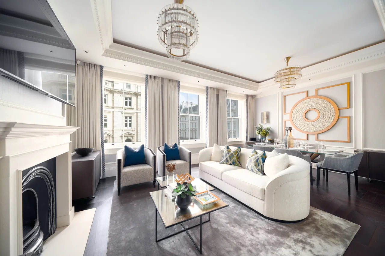 2 bed flat to rent — Prince of Wales Terrace, Kensington, London