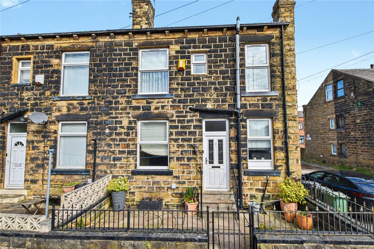 2 bed house for sale, Grange Buildings, Morley, LS27