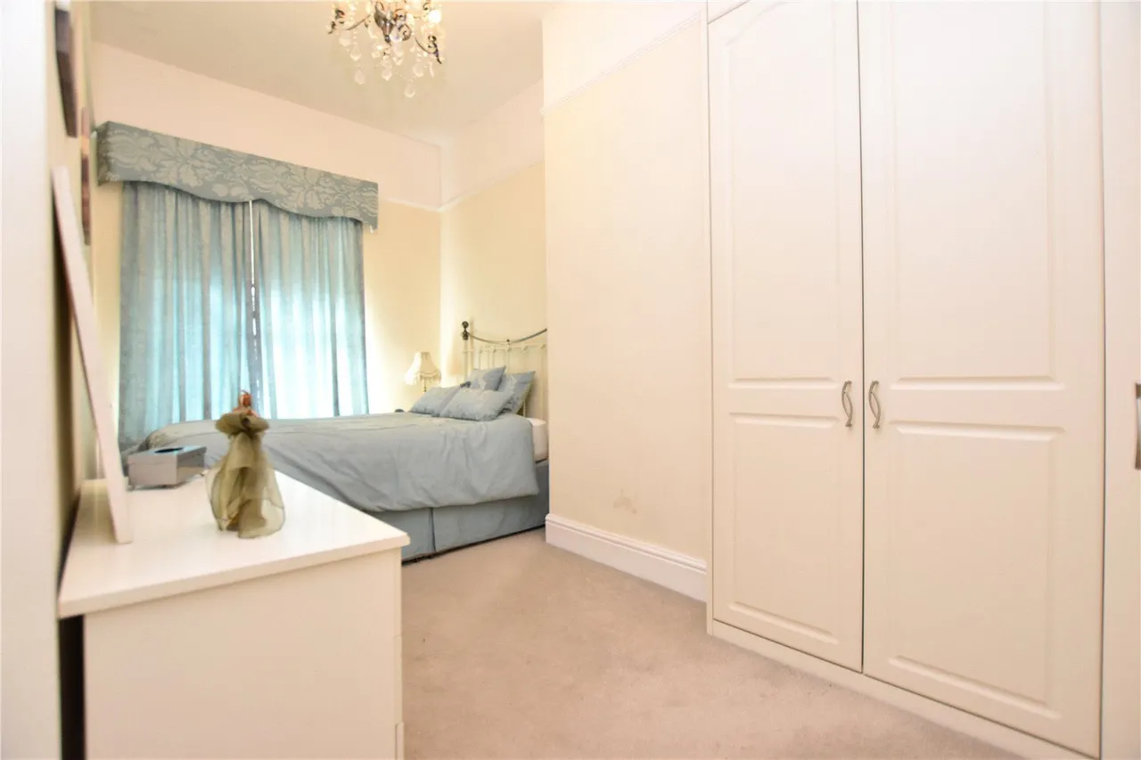 Grange Buildings, Morley, LS27, photo 7