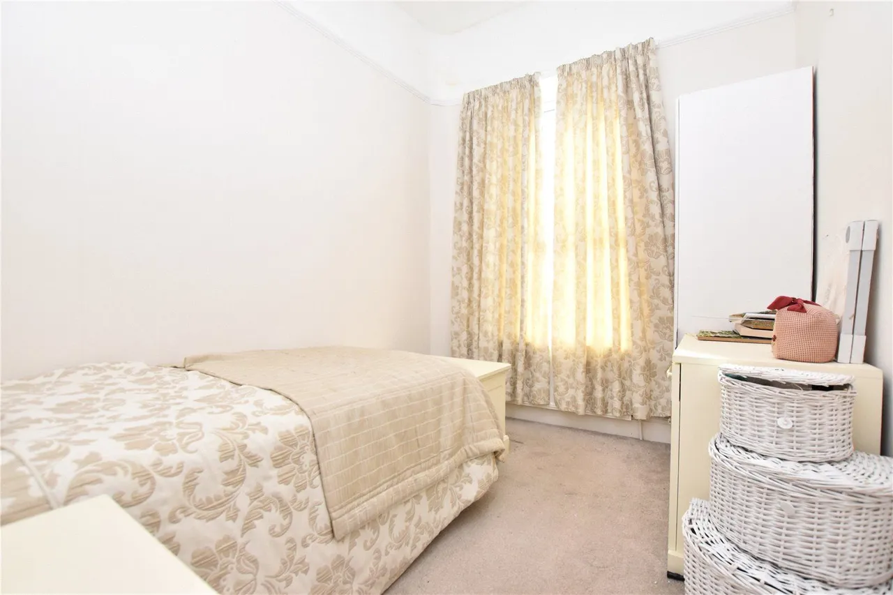 Grange Buildings, Morley, LS27, photo 9