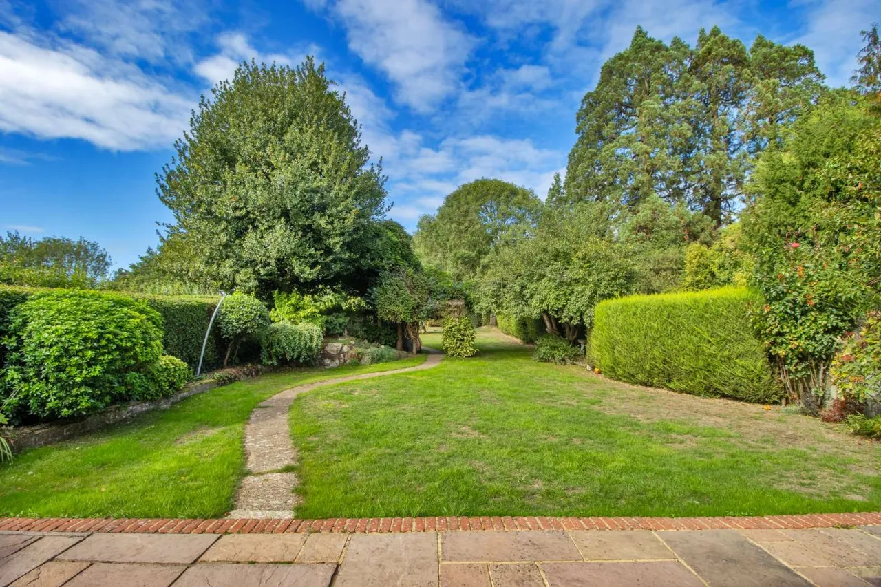 North Street, Sutton Valence, ME17, photo 18