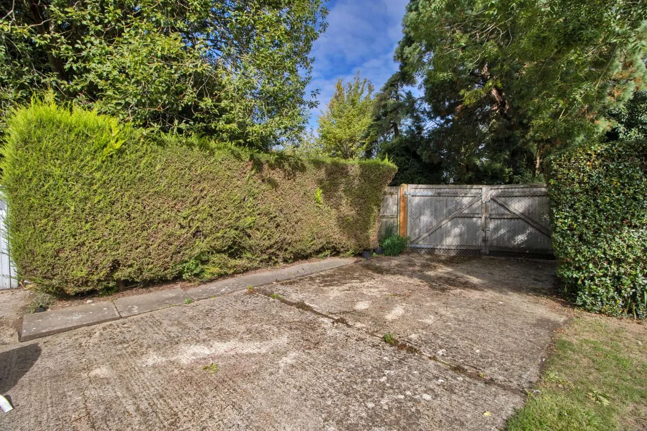 North Street, Sutton Valence, ME17, photo 17