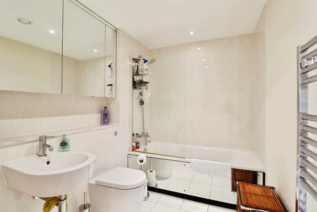 Hayes Road, Penarth, CF64, photo 9