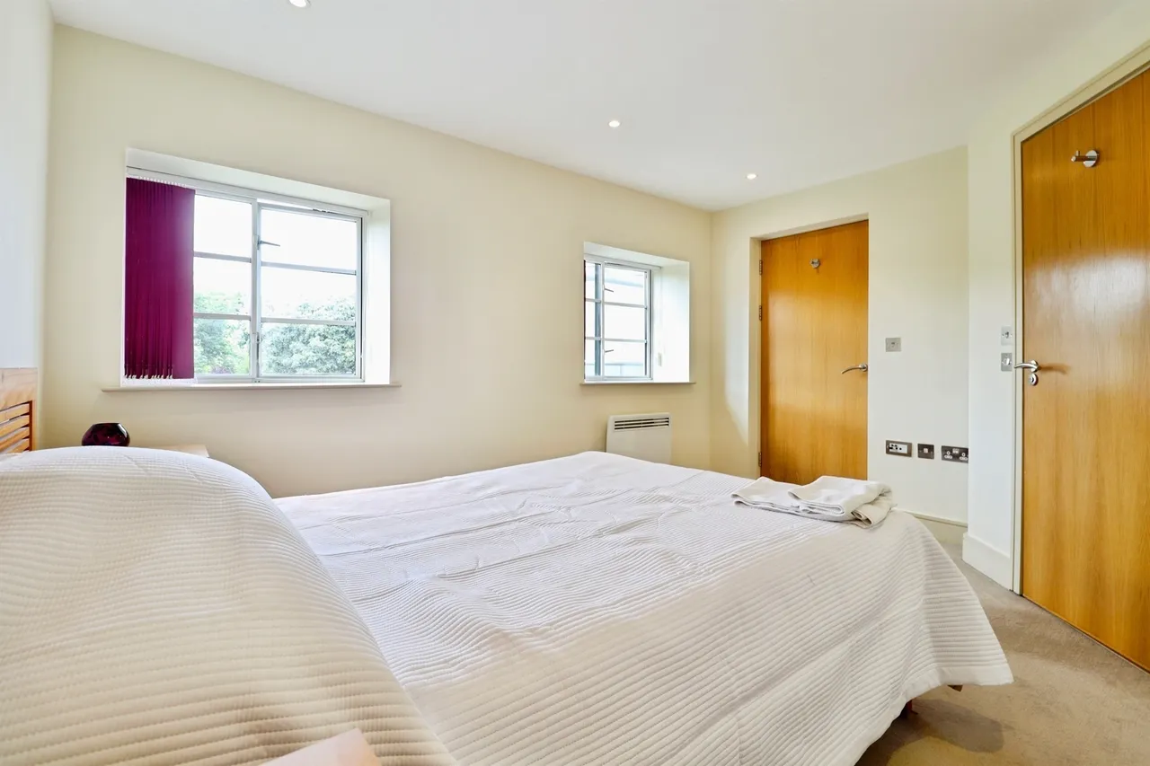 Hayes Road, Penarth, CF64, photo 10