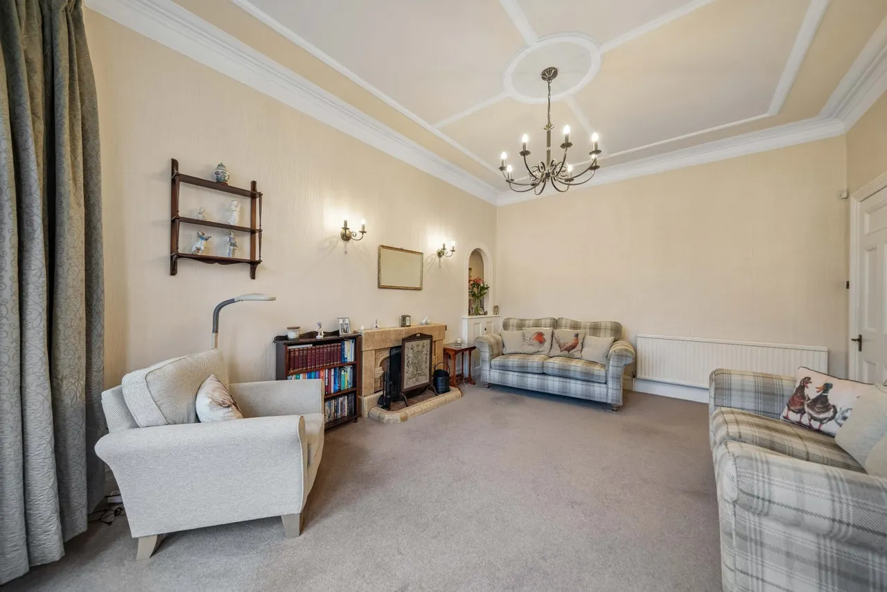 Stewart Drive, Clarkston, G76, photo 4