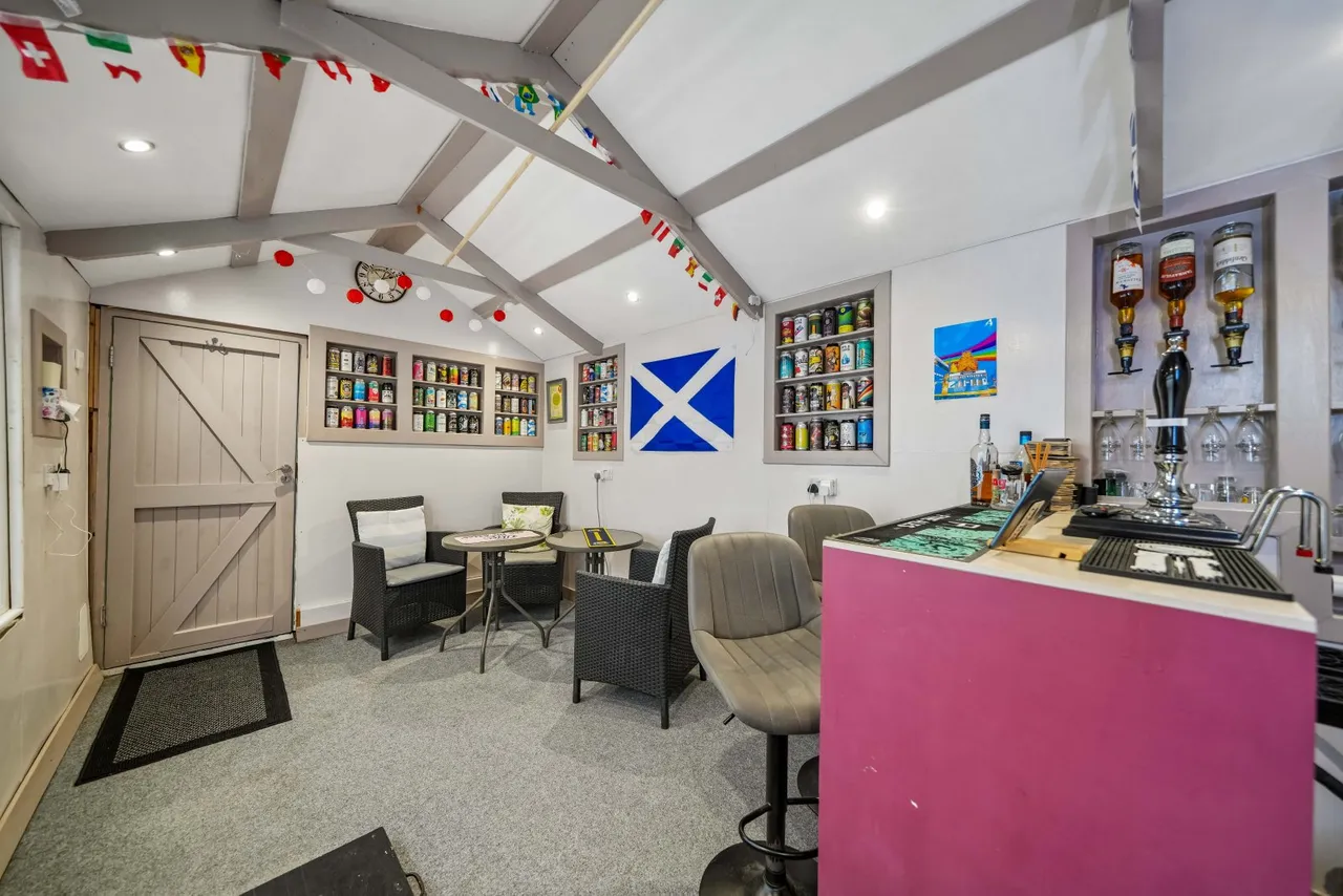 Stewart Drive, Clarkston, G76, photo 36