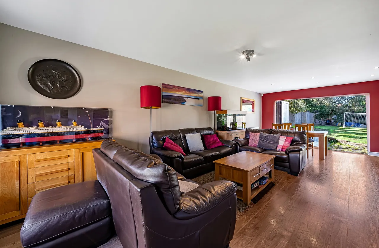 The Greenways, Paddock Wood, TN12, photo 6