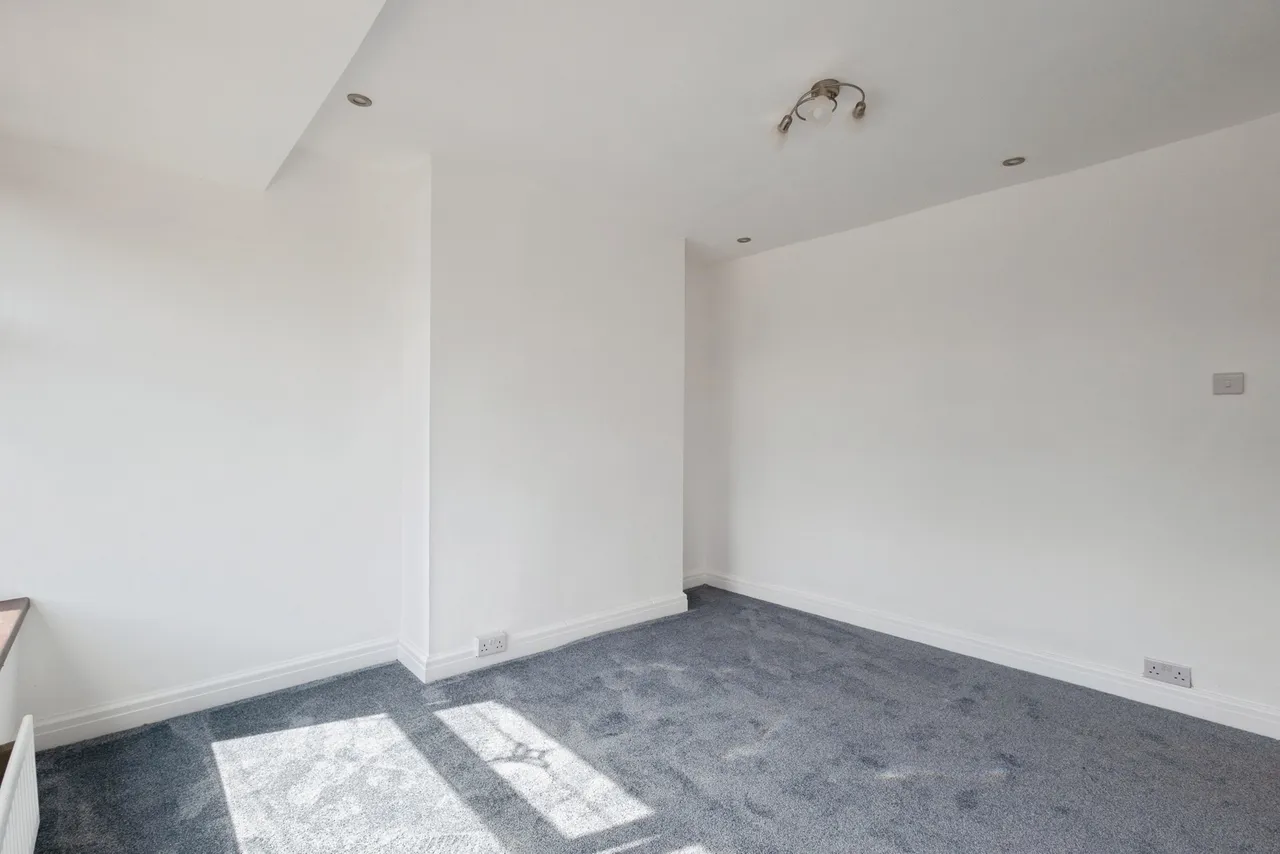 Cheetham Hill Road, Dukinfield, Greater Manchester, SK16, photo 11
