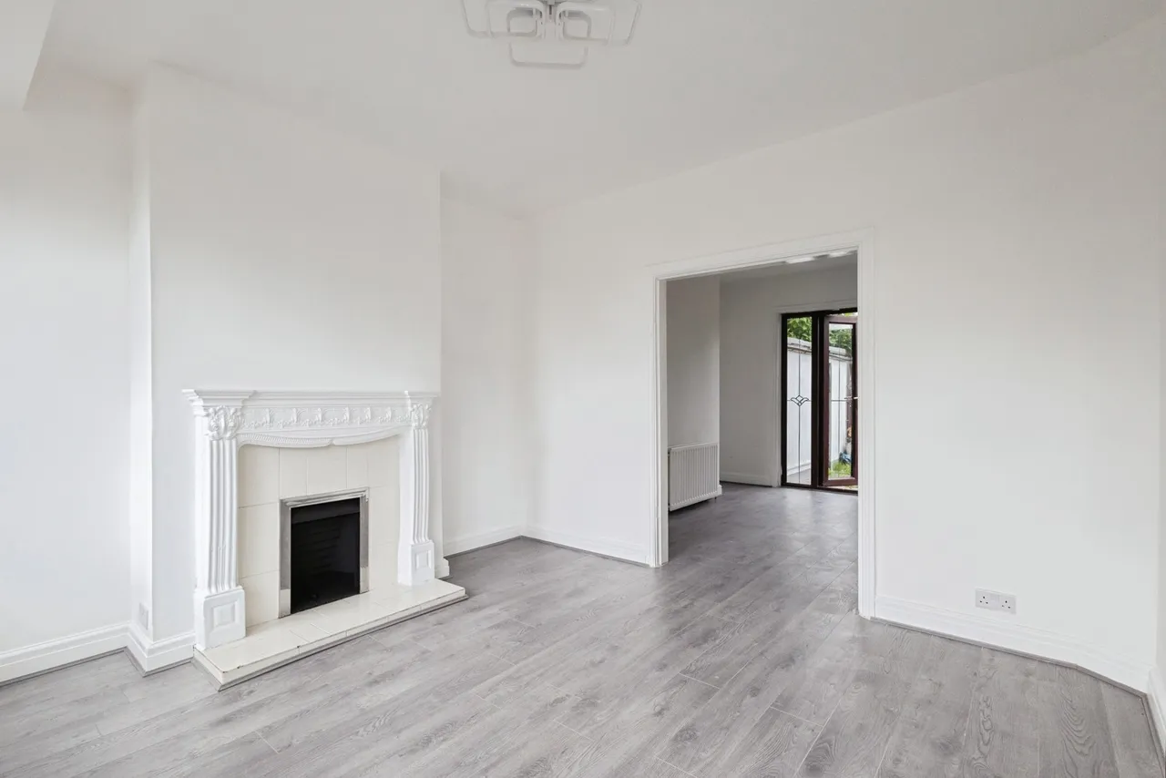 Cheetham Hill Road, Dukinfield, Greater Manchester, SK16, photo 4