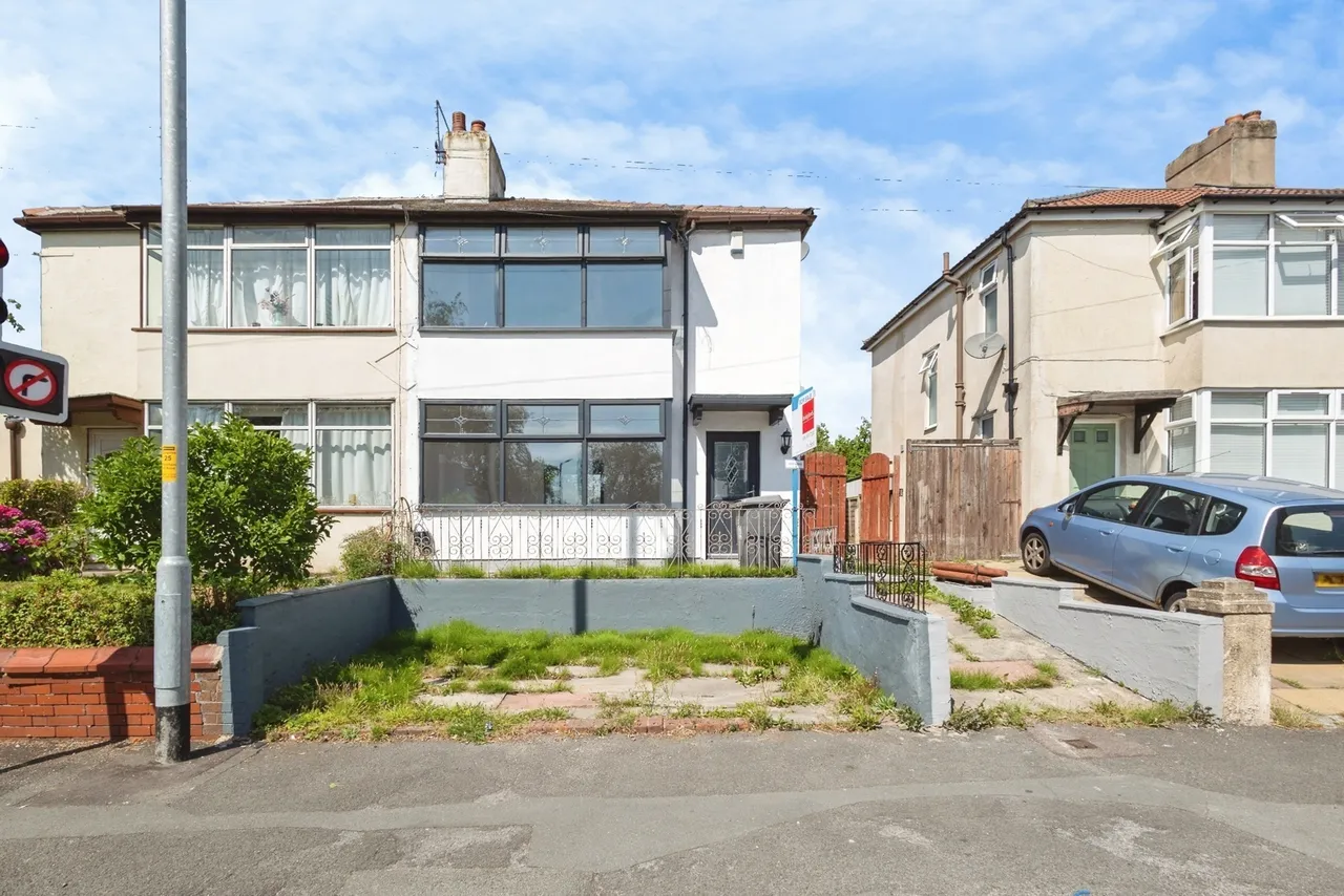 3 bed house for sale — Cheetham Hill Road, Dukinfield, Greater Manchester, SK16