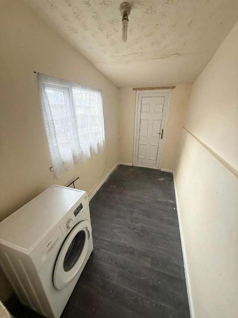 Church Street, Little Lever, Bolton, BL3 1BN, photo 4