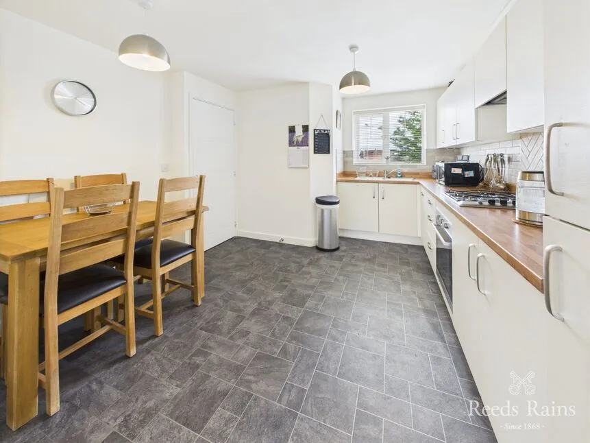 Barrow Lane, Scarborough, YO11, photo 7