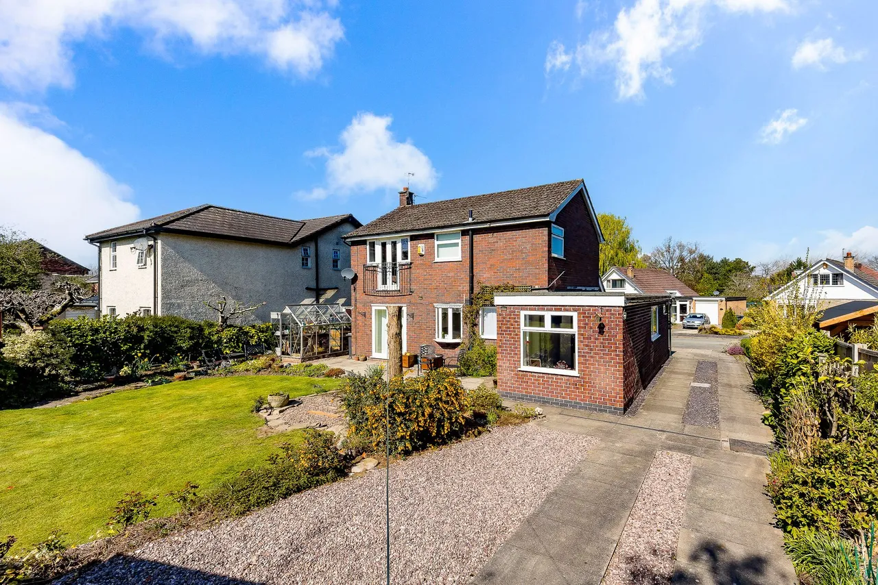 Clifton Avenue, Culcheth, Warrington, Warrington, WA3 4PD, photo 6