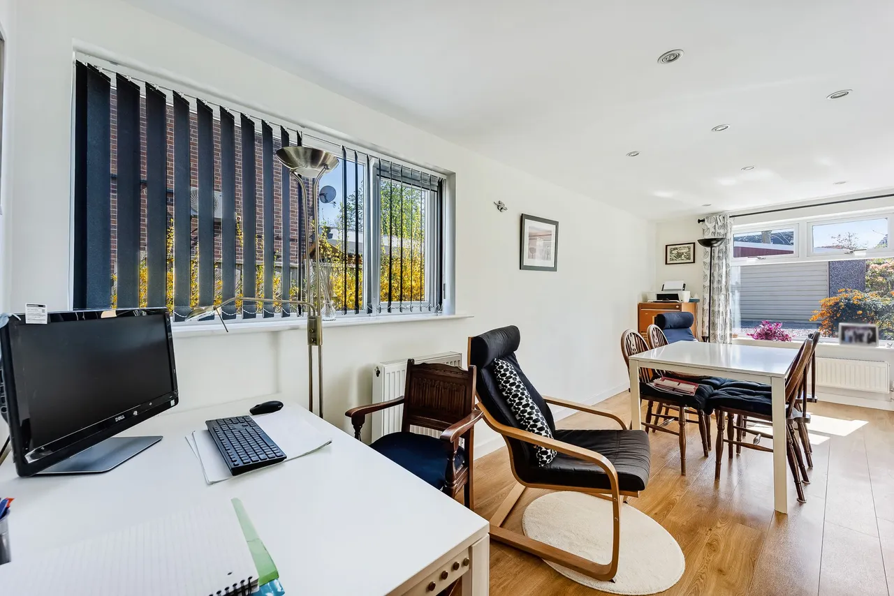 Clifton Avenue, Culcheth, Warrington, Warrington, WA3 4PD, photo 10