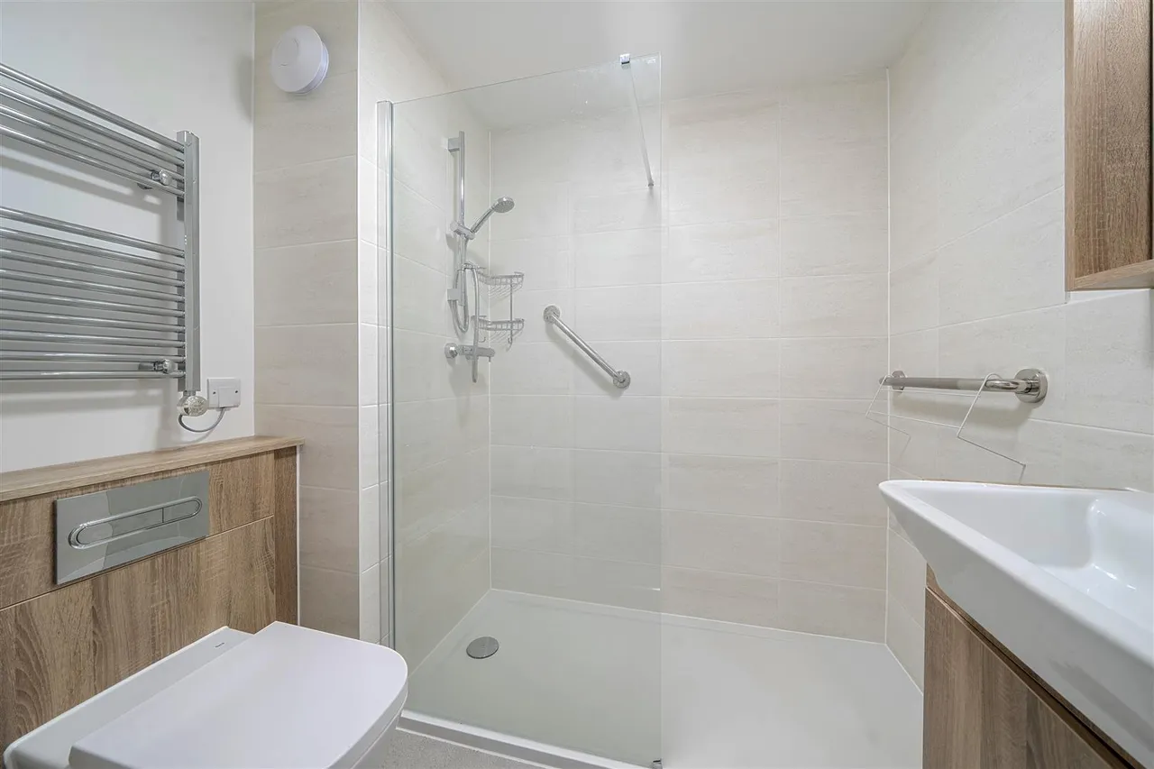 Wilmot Lane, Beeston, NG9, photo 8
