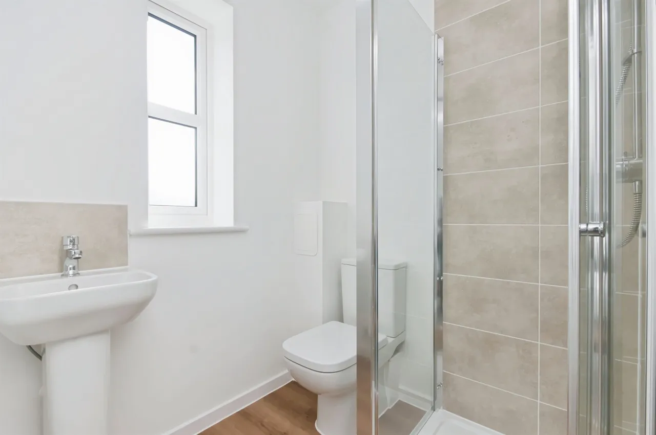 Barber Gardens, Stone Cross, BN24, photo 6