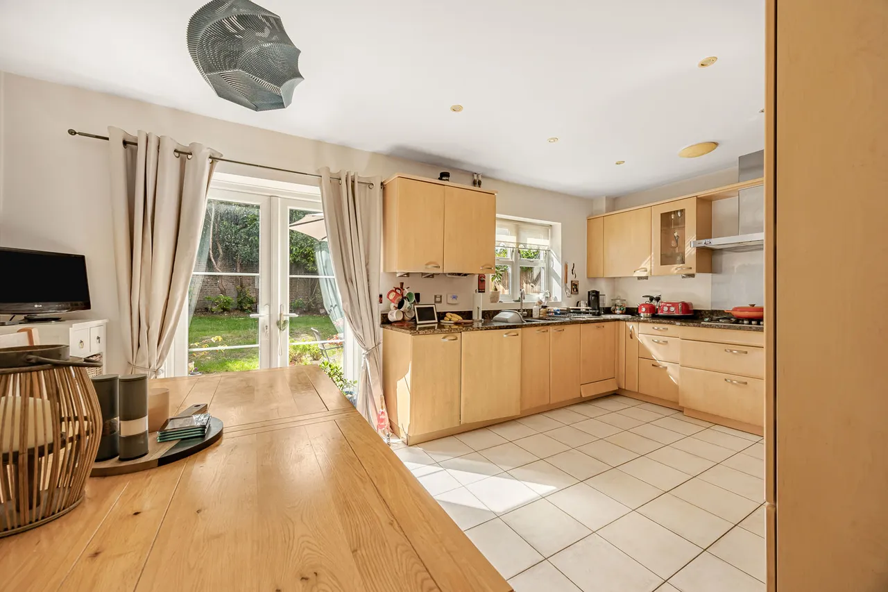Highgrove Avenue, Ascot, SL5, photo 8
