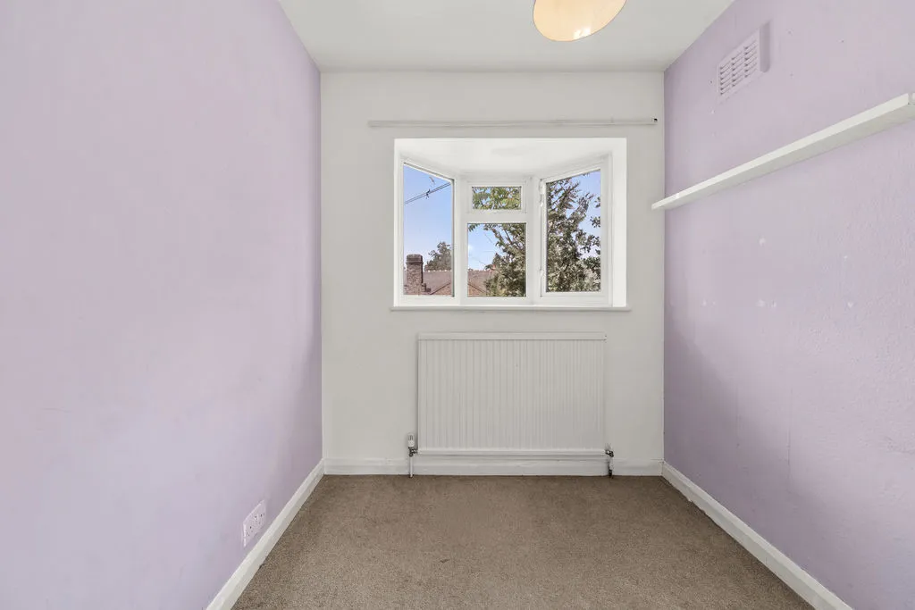 Burwood Road, Hersham KT12 4AA, photo 10