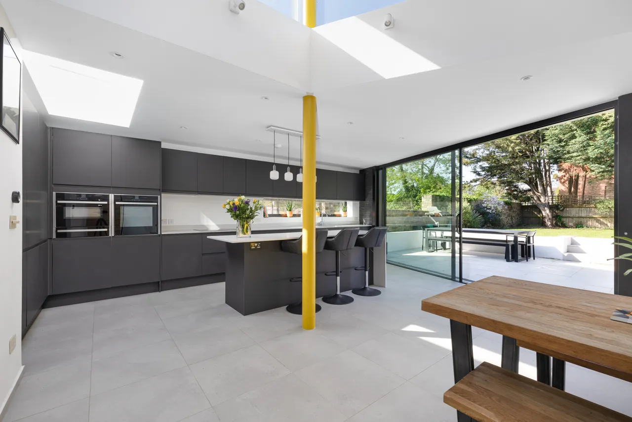 Kingston Lane, Teddington, TW11, photo 6