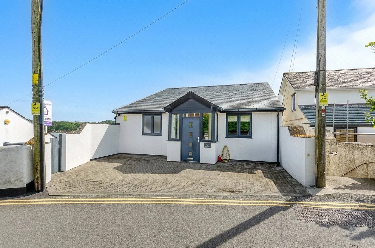 Beach Road, Cemaes Bay, photo 35