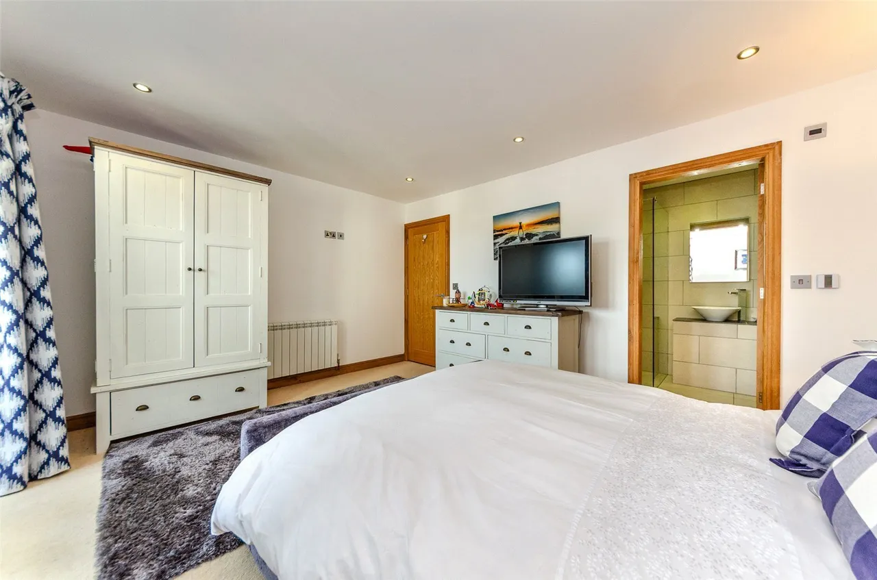 Beach Road, Cemaes Bay, photo 20