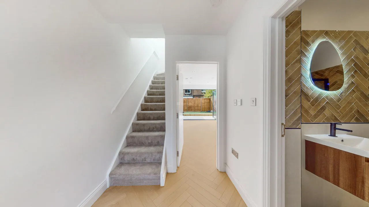 Gondar Gardens, West Hampstead, NW6, photo 10