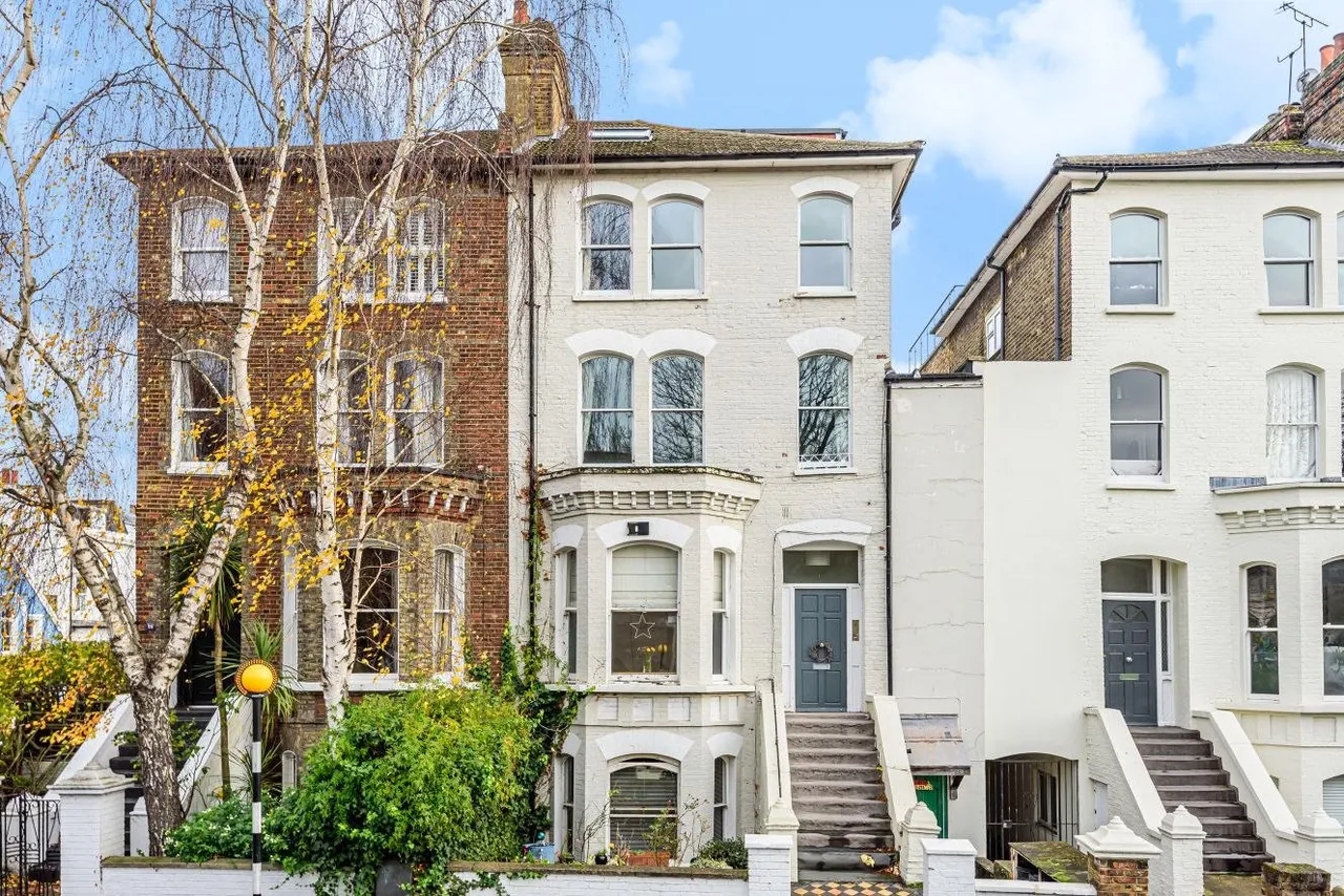 2 bed flat for sale, Bolingbroke Grove, Battersea, SW11