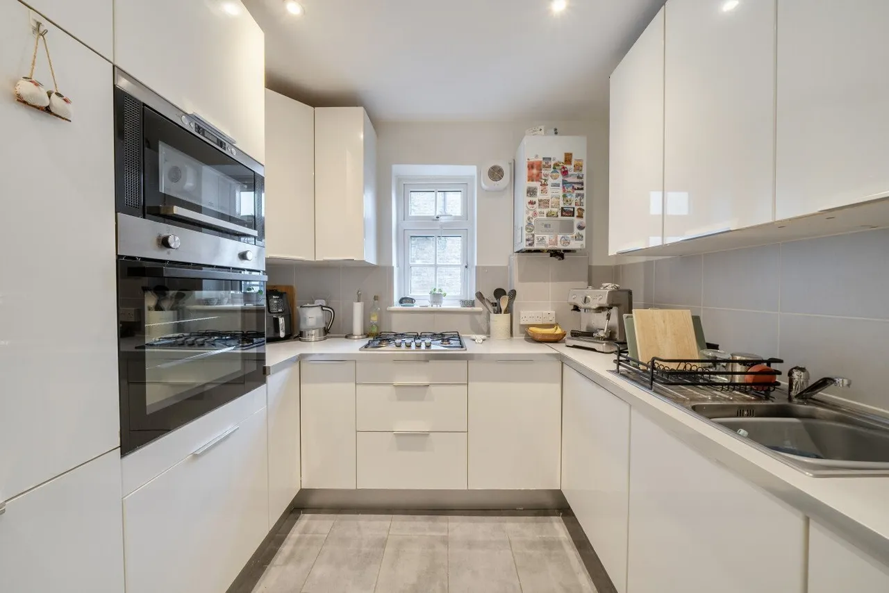 Bolingbroke Grove, Battersea, SW11, photo 3