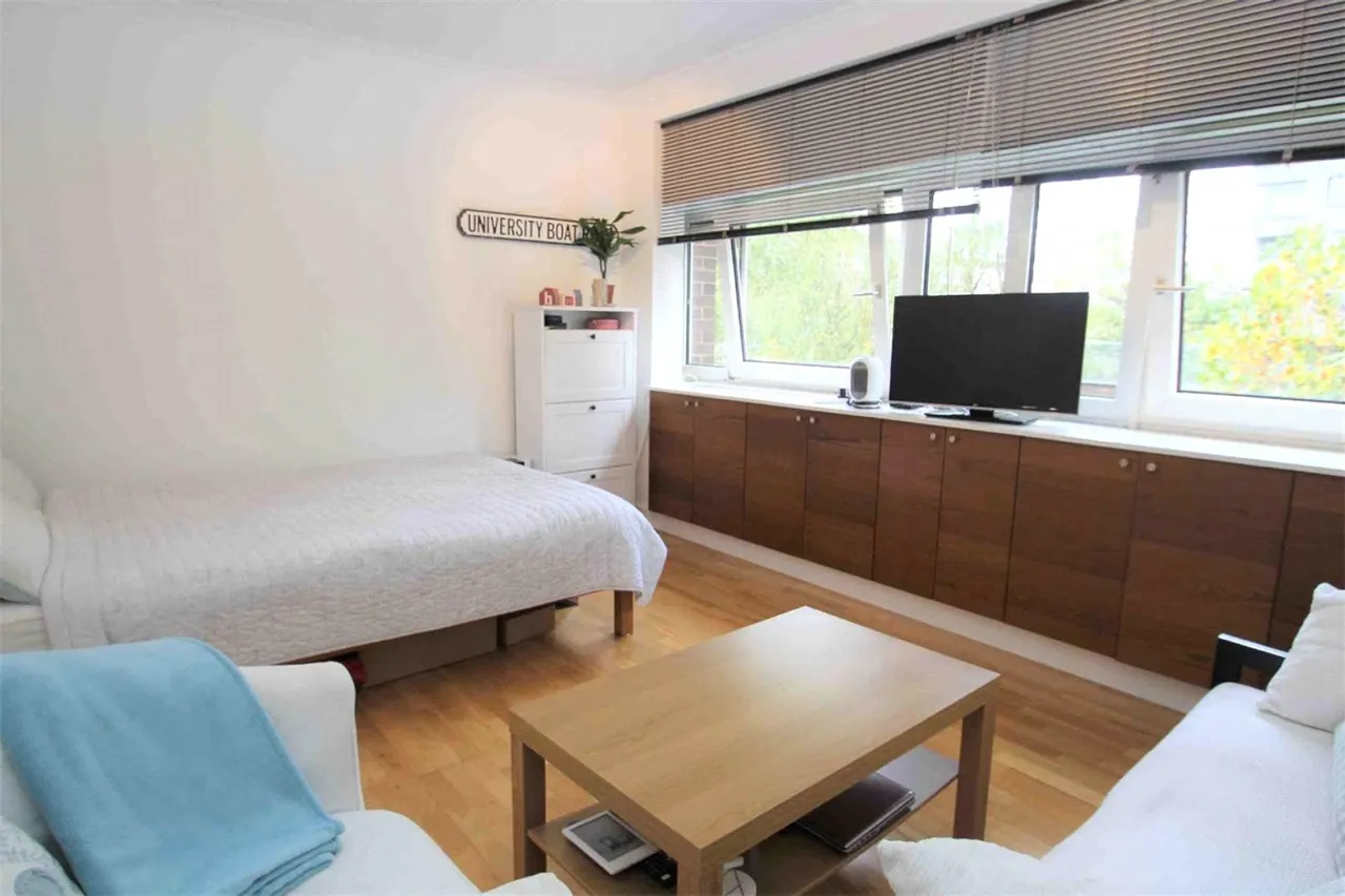 Upper Richmond Road, Putney, photo 4