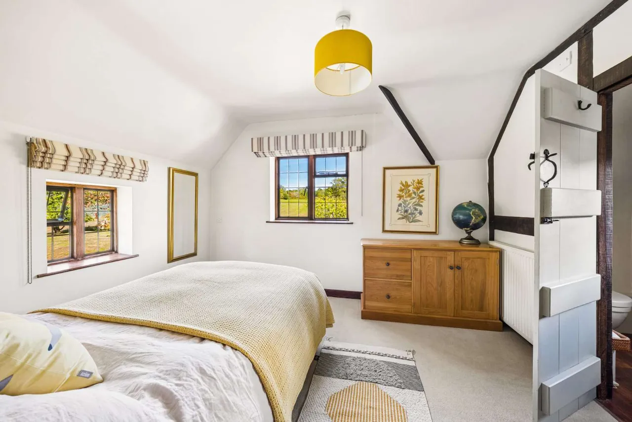 Forest Green, Dorking, RH5, photo 28