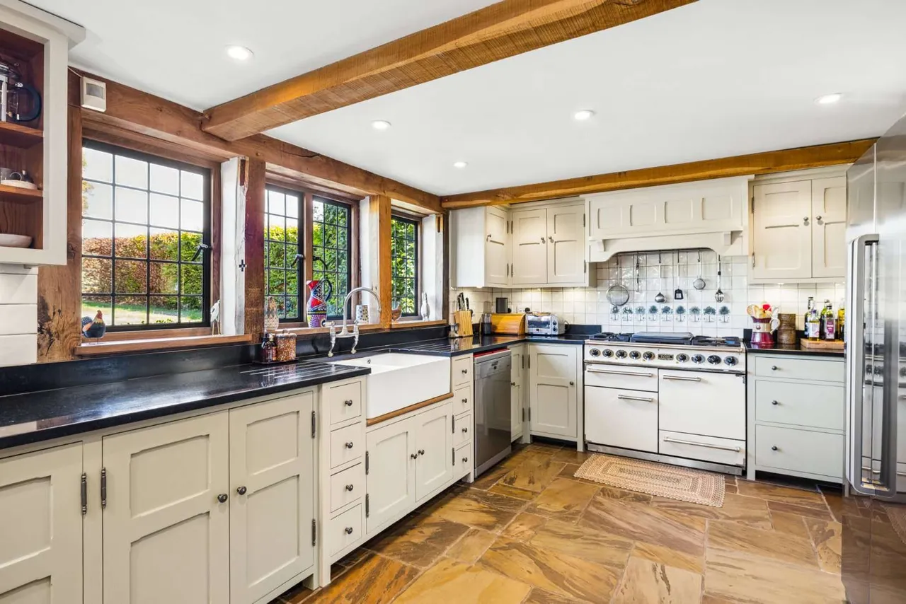 Forest Green, Dorking, RH5, photo 10