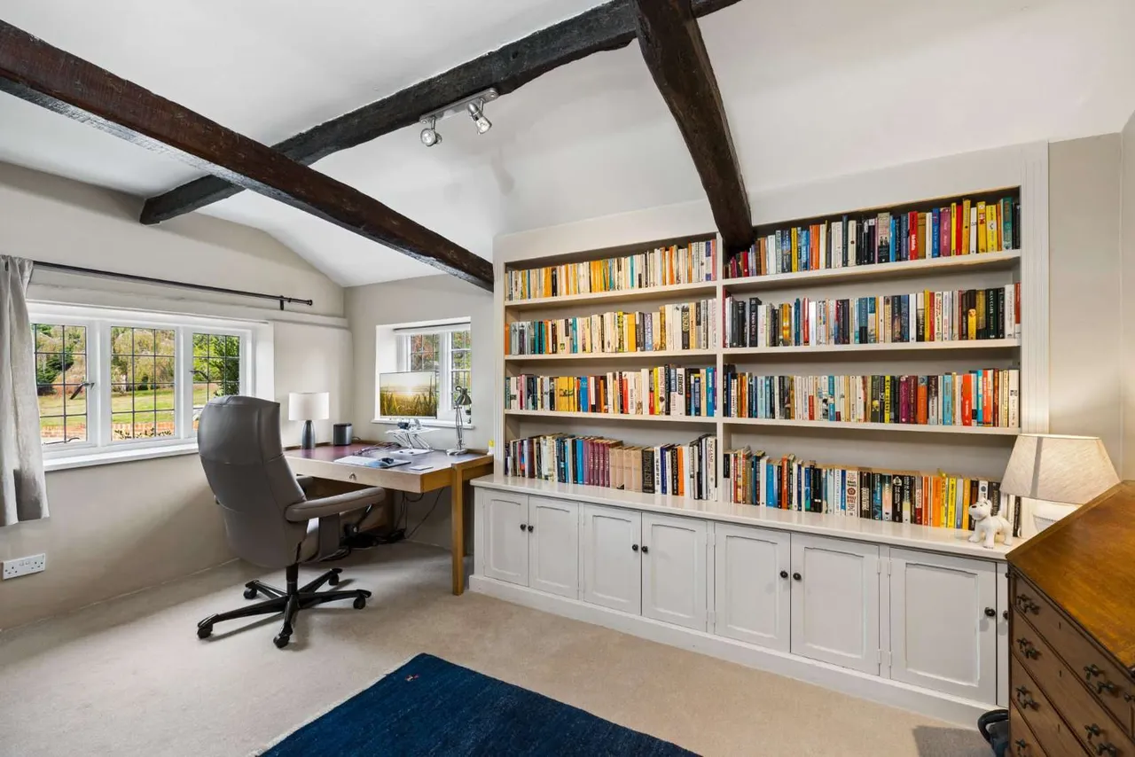 Forest Green, Dorking, RH5, photo 17