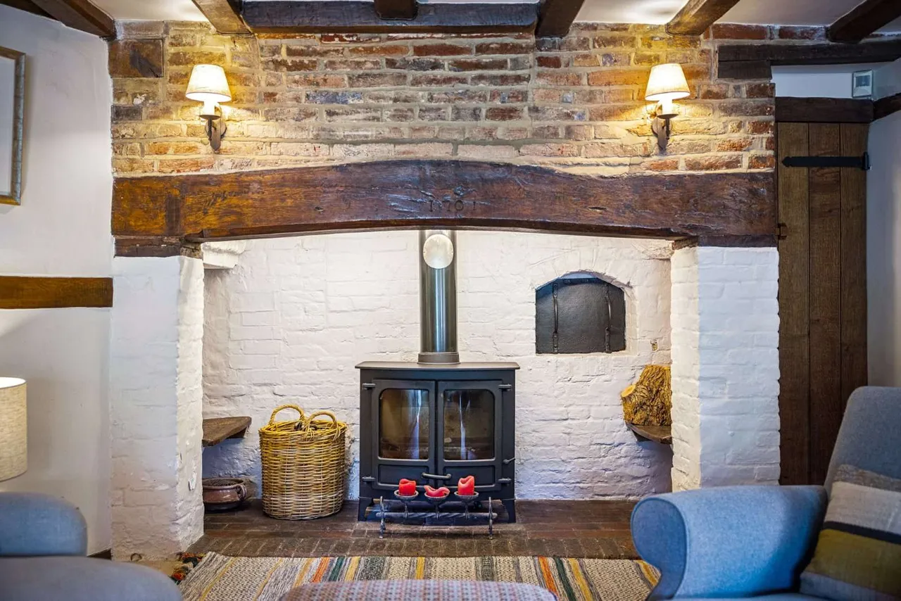 Forest Green, Dorking, RH5, photo 13