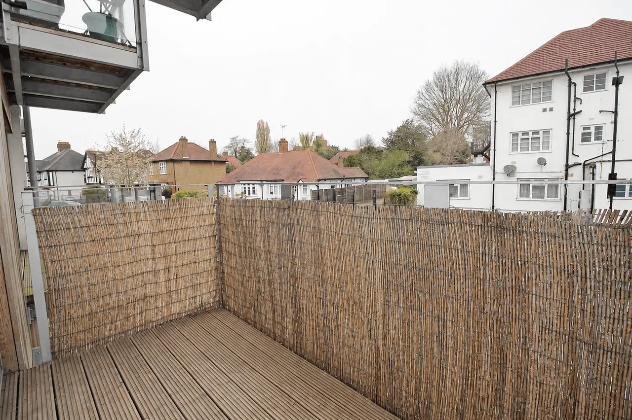 HOUNSLOW, TW3 4EW, photo 5