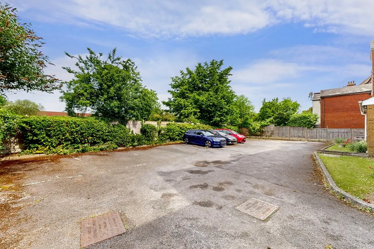College Road, Harrow, HA3, photo 8