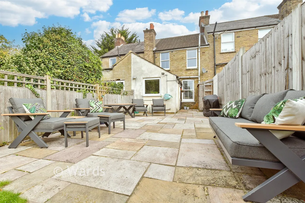 New Road, Eythorne, CT15, photo 6